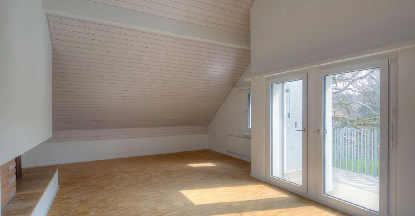 Charmante Dachwohnung - Foto 3 von 11