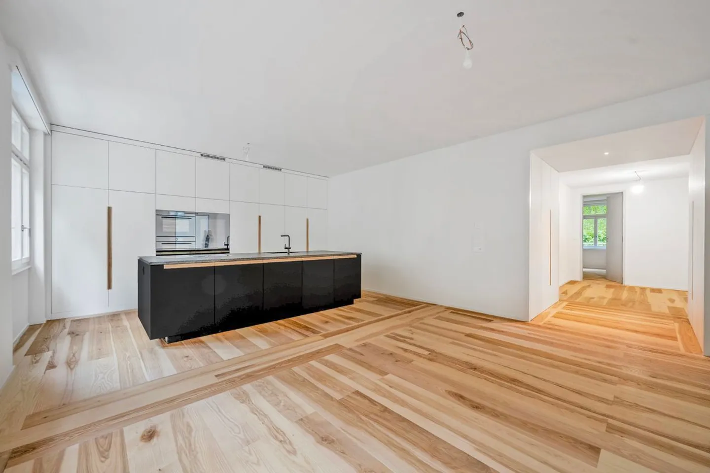 4.5 Room apartment - Photo 1 of 13