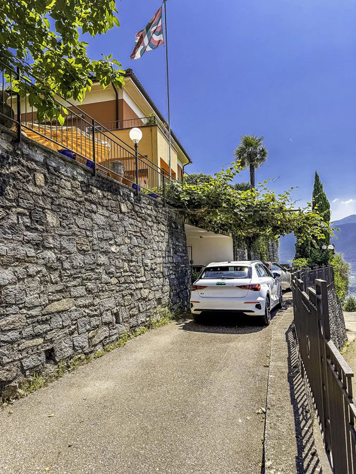 Villa nella natura, con vista panoramica sul Lago Maggiore - Foto 21 di 21