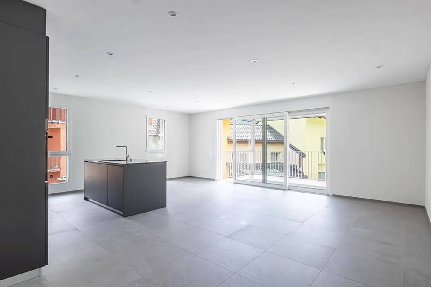 ELEGANTE 3.5 ZIMMER IN LUMINO - Foto 1 von 17