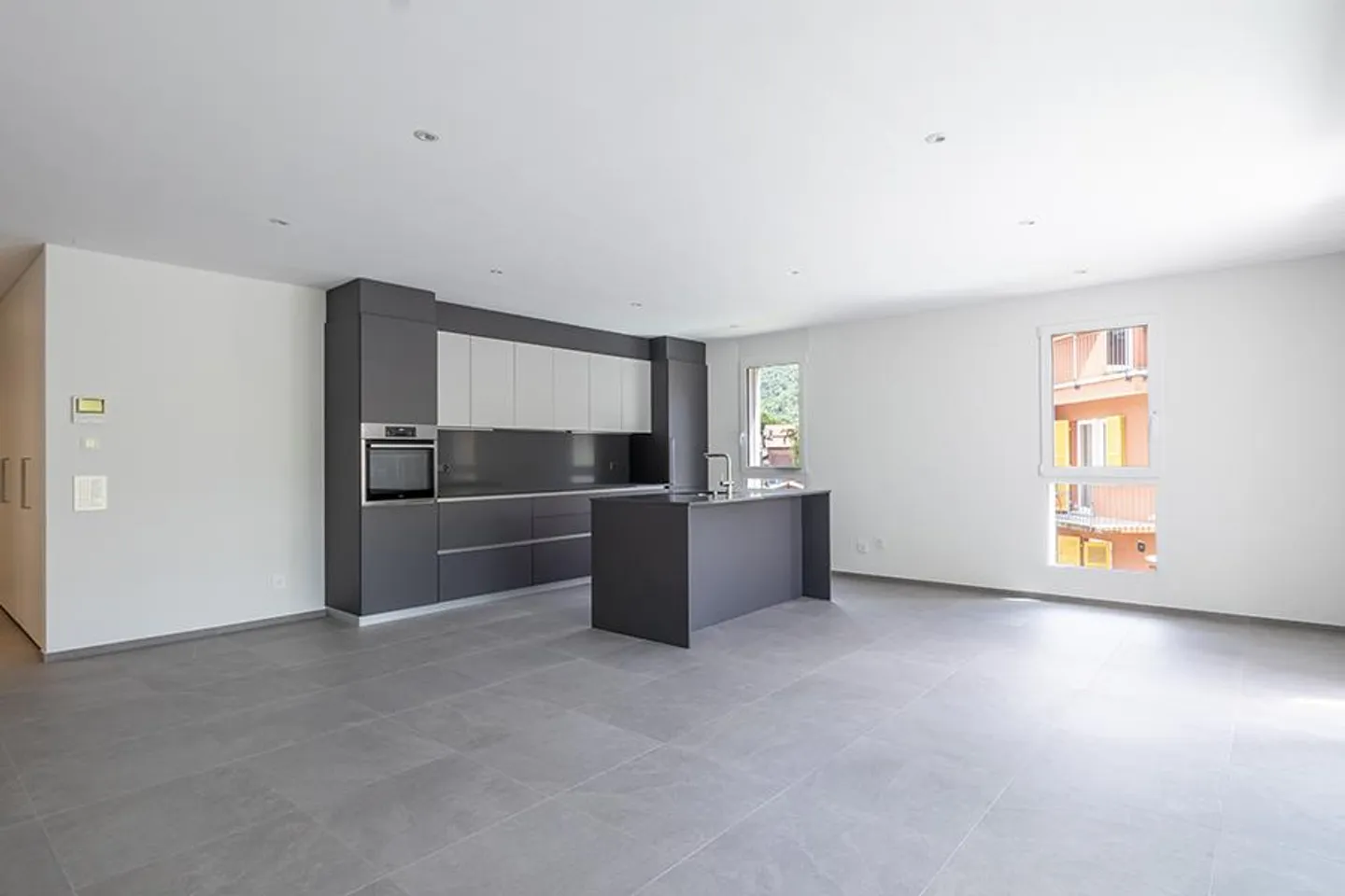 ELEGANTE 3.5 ZIMMER IN LUMINO - Foto 3 von 17