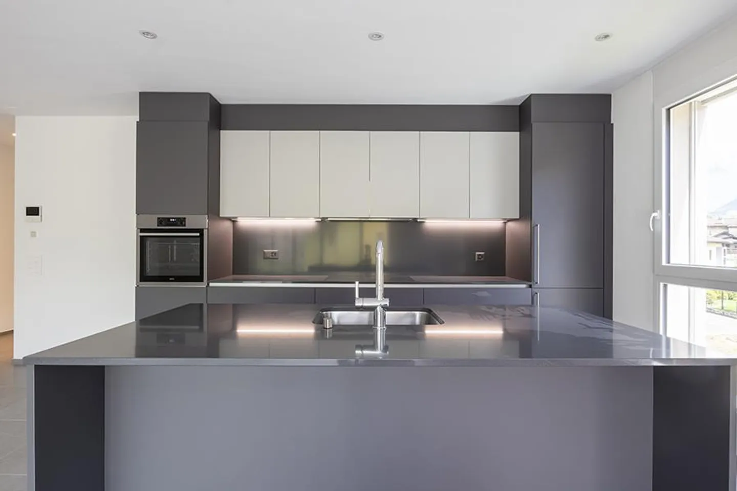 ELEGANTE 3.5 ZIMMER IN LUMINO - Foto 5 von 17