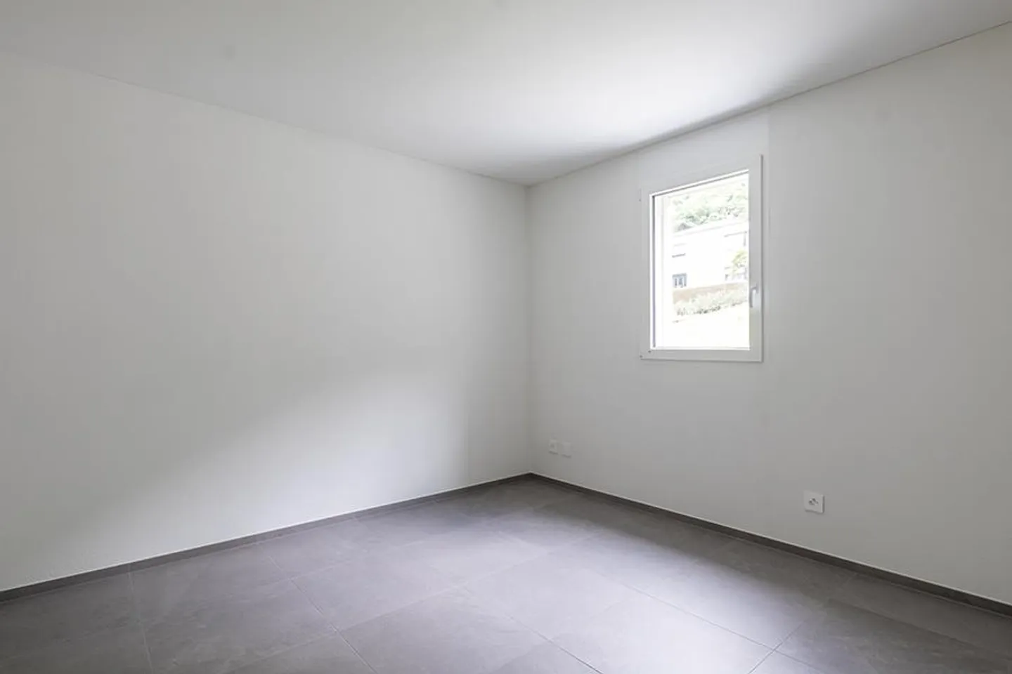 ELEGANTE 3.5 ZIMMER IN LUMINO - Foto 14 von 17