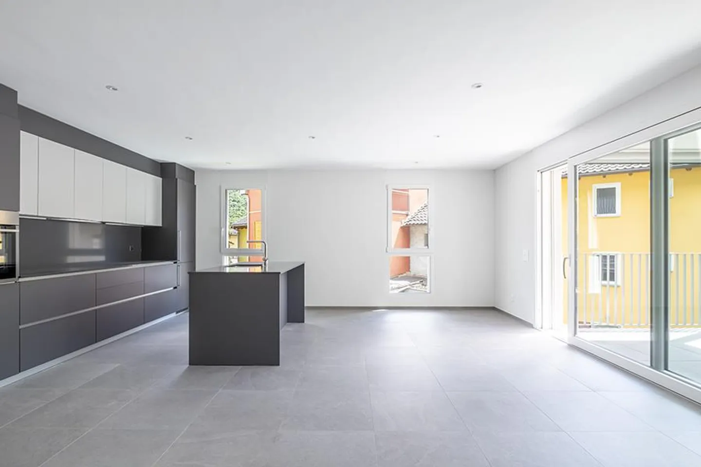 ELEGANTE 3.5 ZIMMER IN LUMINO - Foto 2 von 17