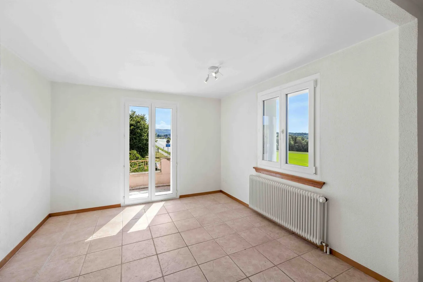 House with 2 apartments 5 min from Romont and 20 min from Bulle - Photo 6 of 7