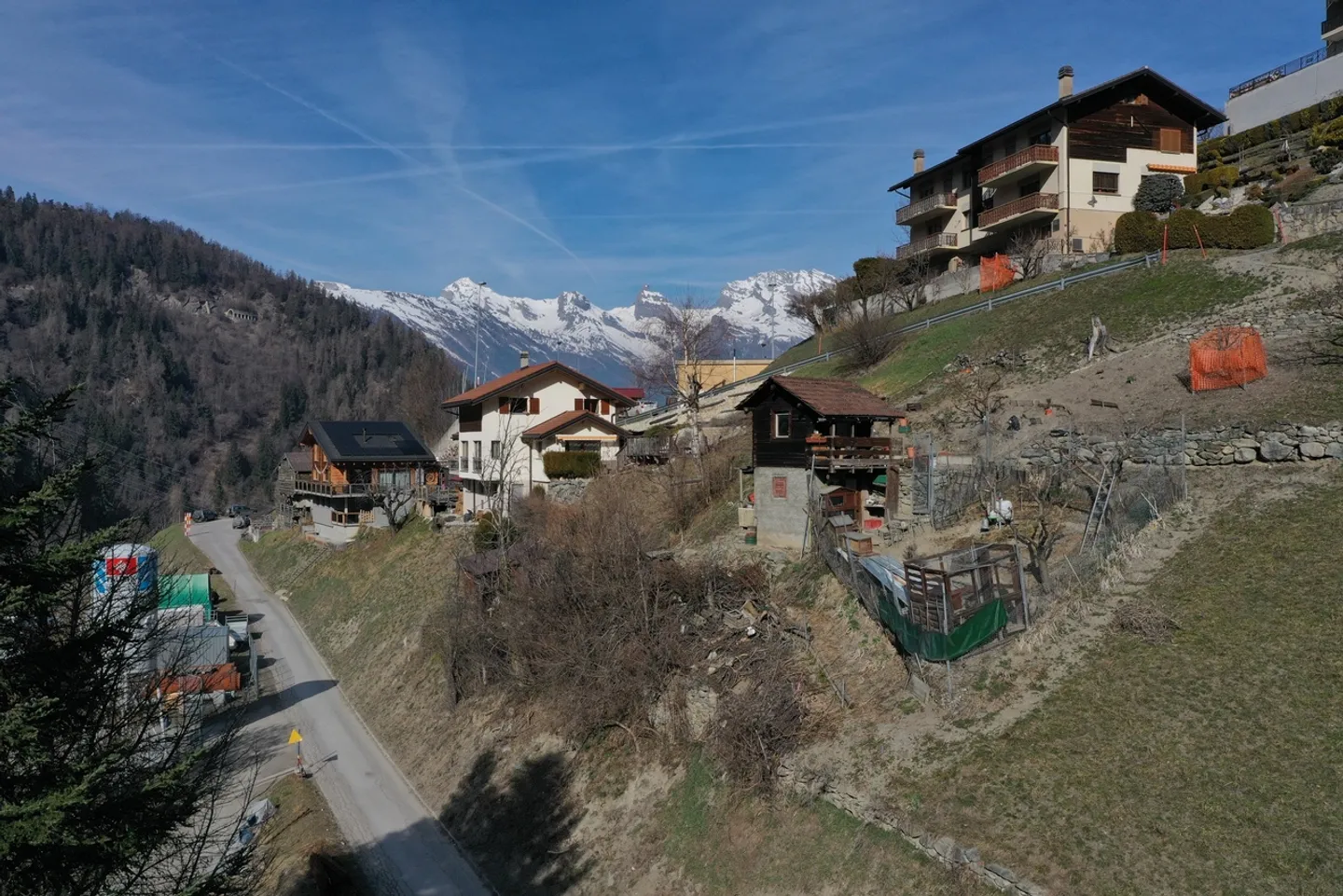 Ultimo piano: appartamento nuovo con grande terrazza - Foto 4 di 9