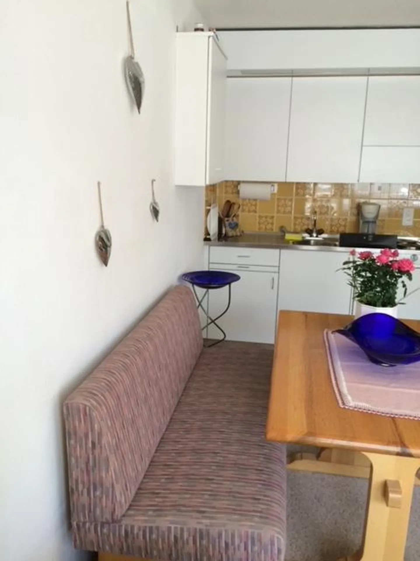 Studio with indoor pool - Photo 3 of 14