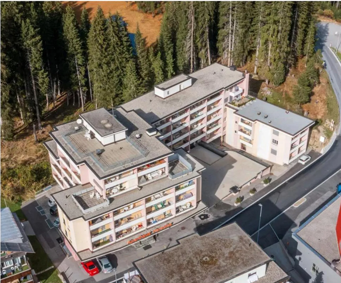 Studio with indoor pool - Photo 12 of 14