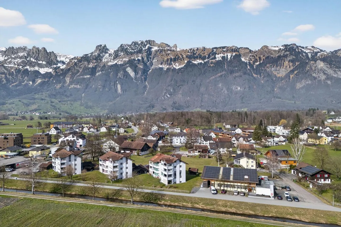 Charmante Wohnung mit Bergblick - Foto 13 von 13