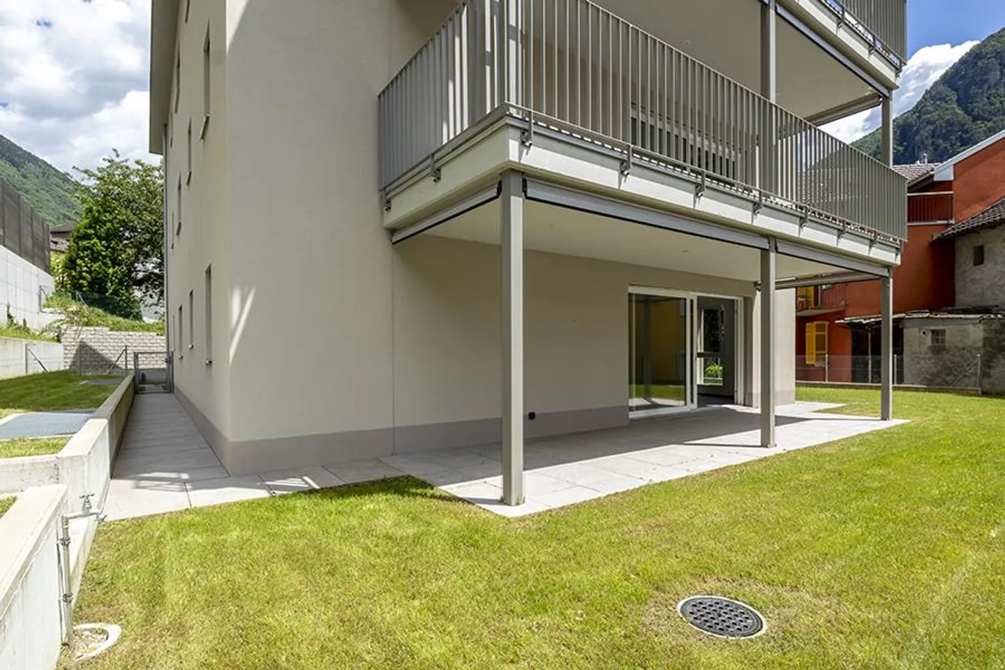 (LOCATION AVEC OPTION D'ACHAT) MODERNE 3.5 PIÈCES AVEC JARDIN À LUMINO - Photo 10 sur 21