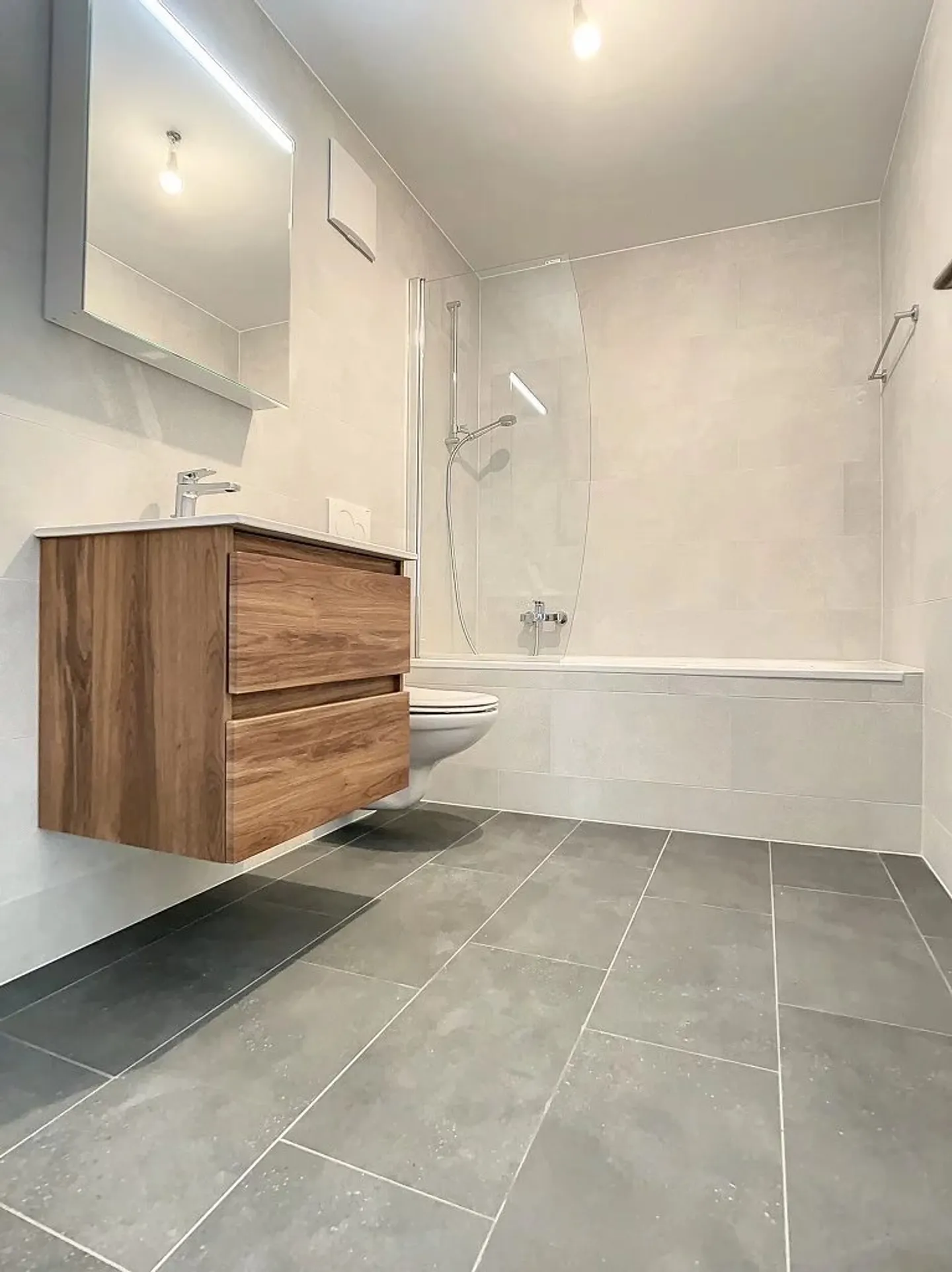Appartamento 3.5 camere affascinante - Foto 6 di 8