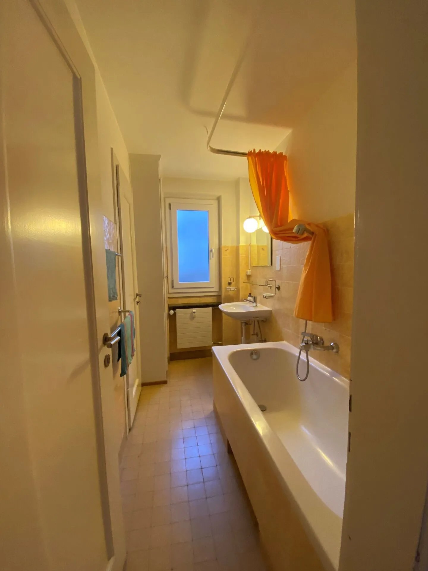 Appartamento 4 locali soleggiato vicino al lago - Foto 7 di 7