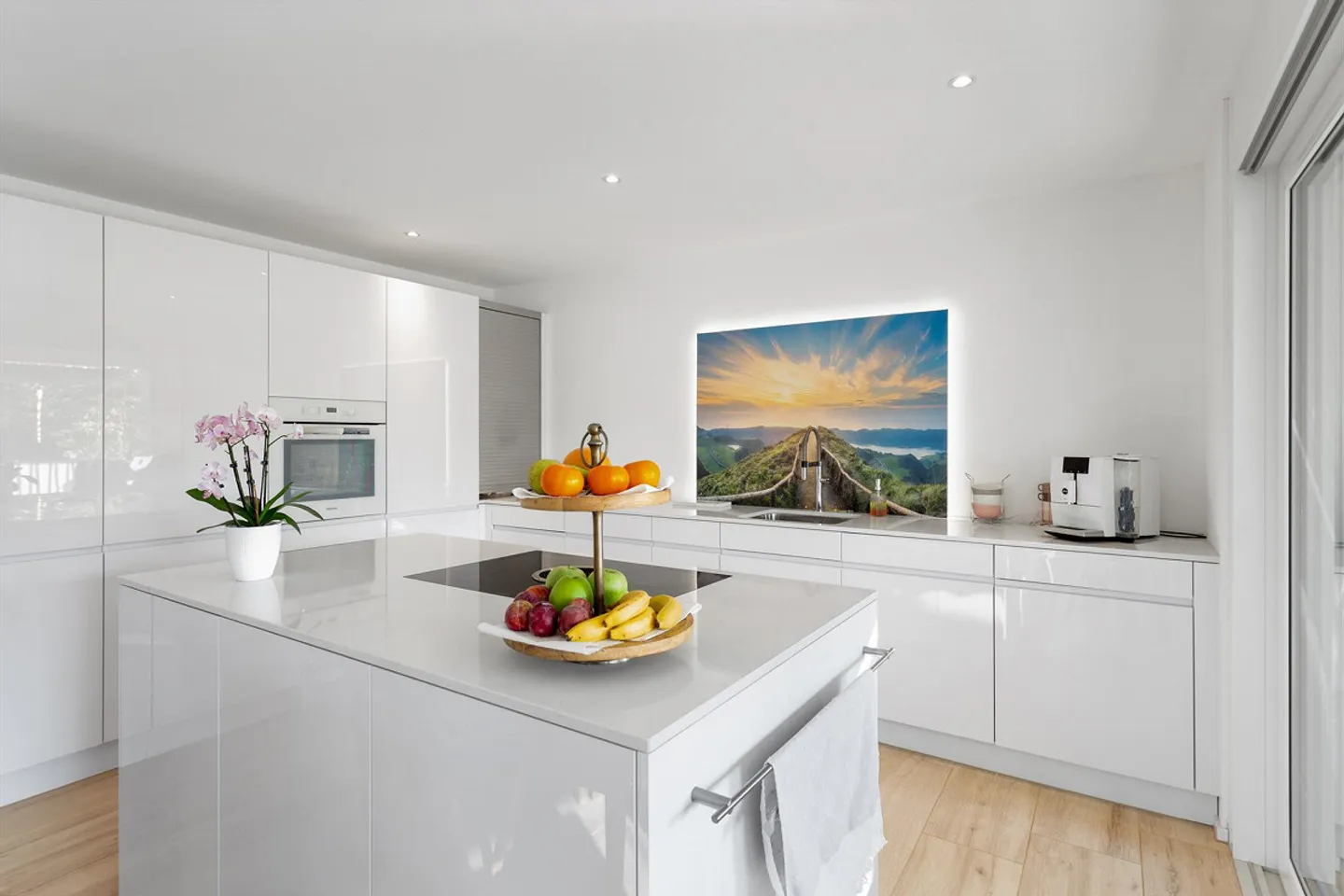 Nearly new 4.5 room apartment in Zuben - Photo 5 of 12