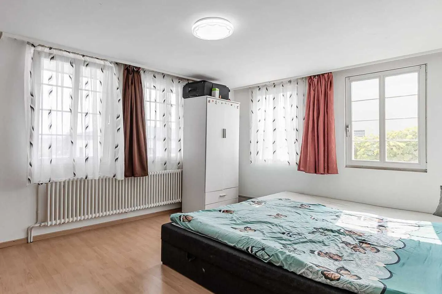 Maison bi-familiale avec jardin et 4 places de parking à Reinach AG - Photo 10 sur 13