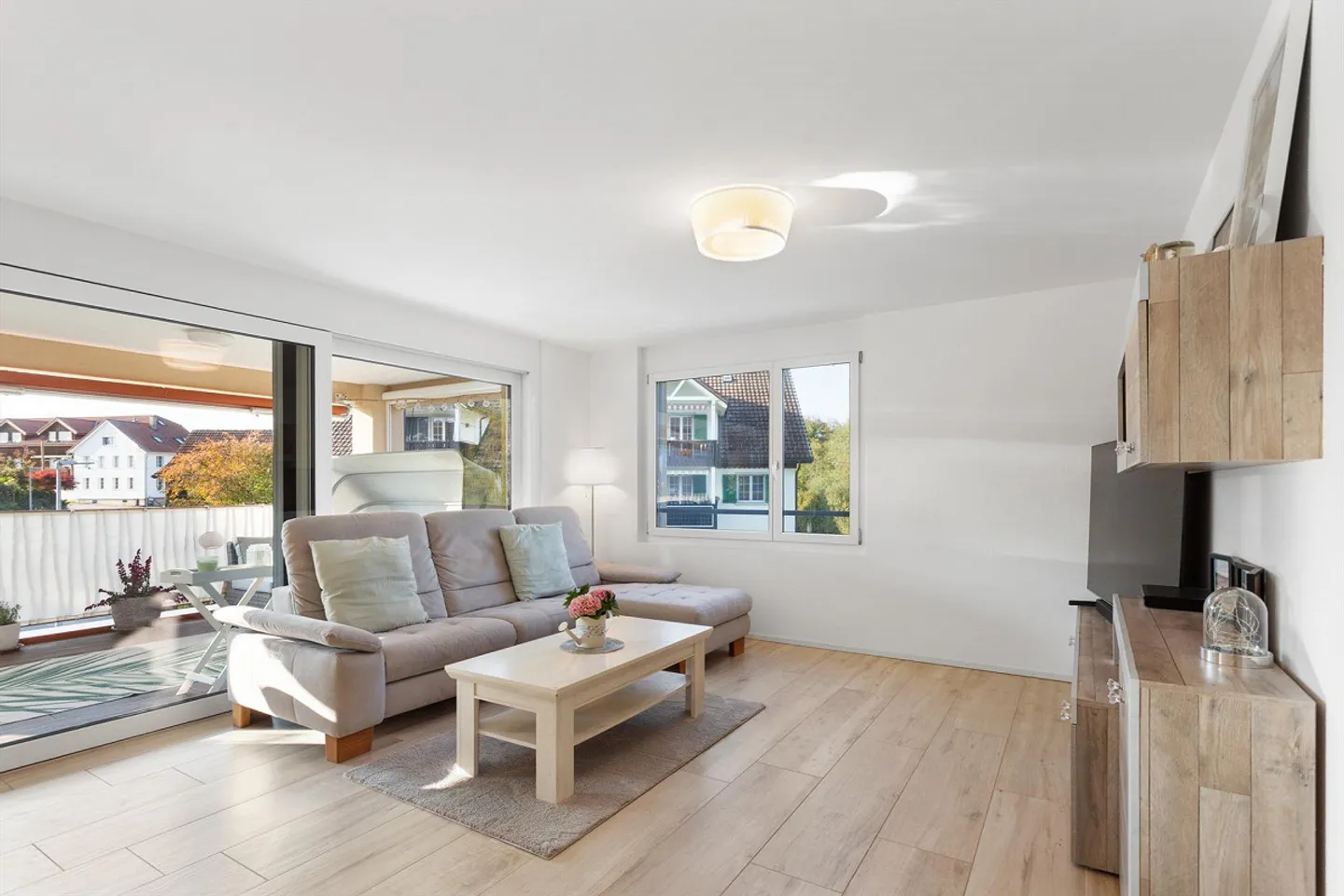 Nearly new 4.5 room apartment in Zuben - Photo 7 of 12