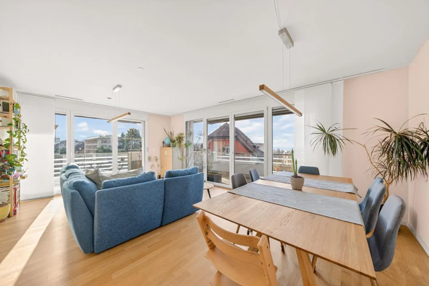 Moderne Wohnung in einem sehr gefragten Sektor - Foto 2 von 10