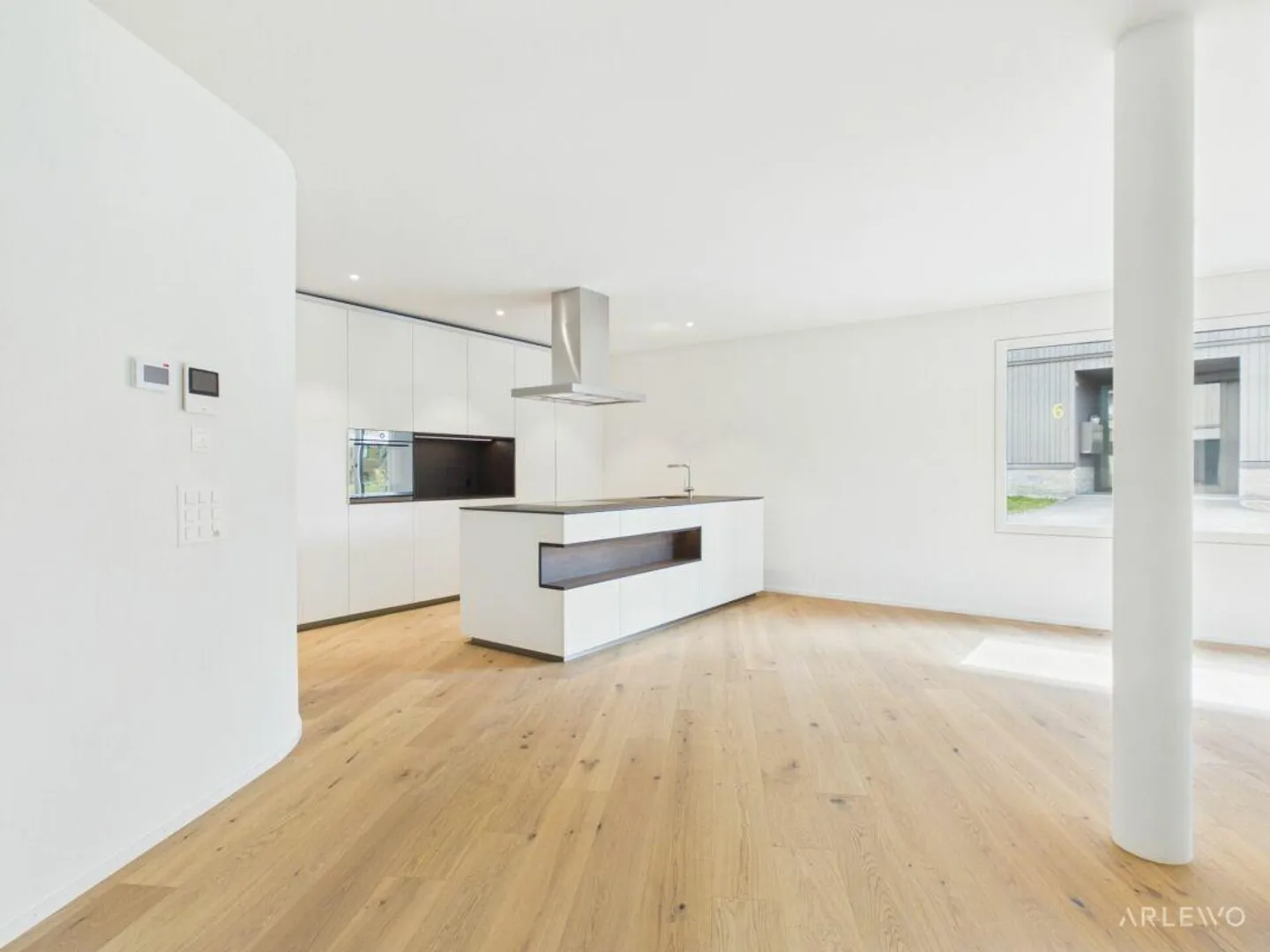 Vivere con stile in una posizione idilliaca - Foto 1 di 17