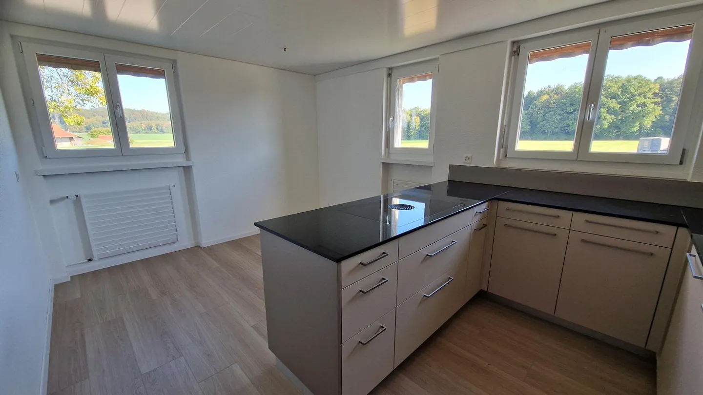 Vivre à la campagne dans une maison individuelle fraîchement rénovée - Photo 4 sur 14