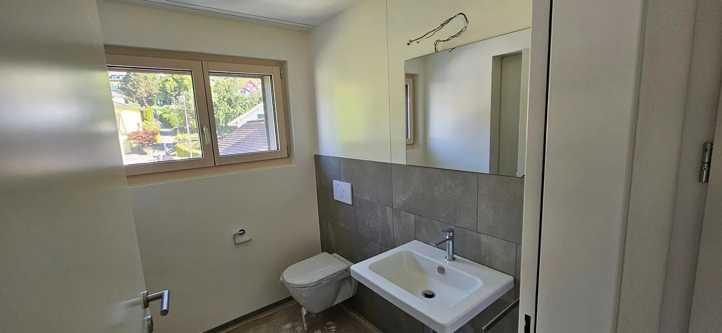 New 2.5 Room Maisonette 92m2 in the Center - Photo 7 of 10