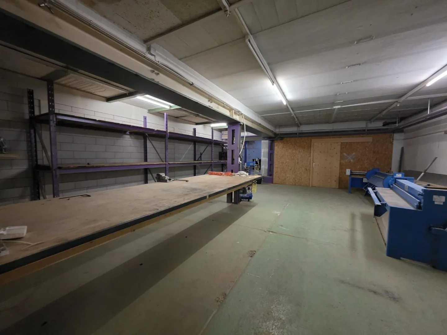 Warehouse - Photo 3 of 6