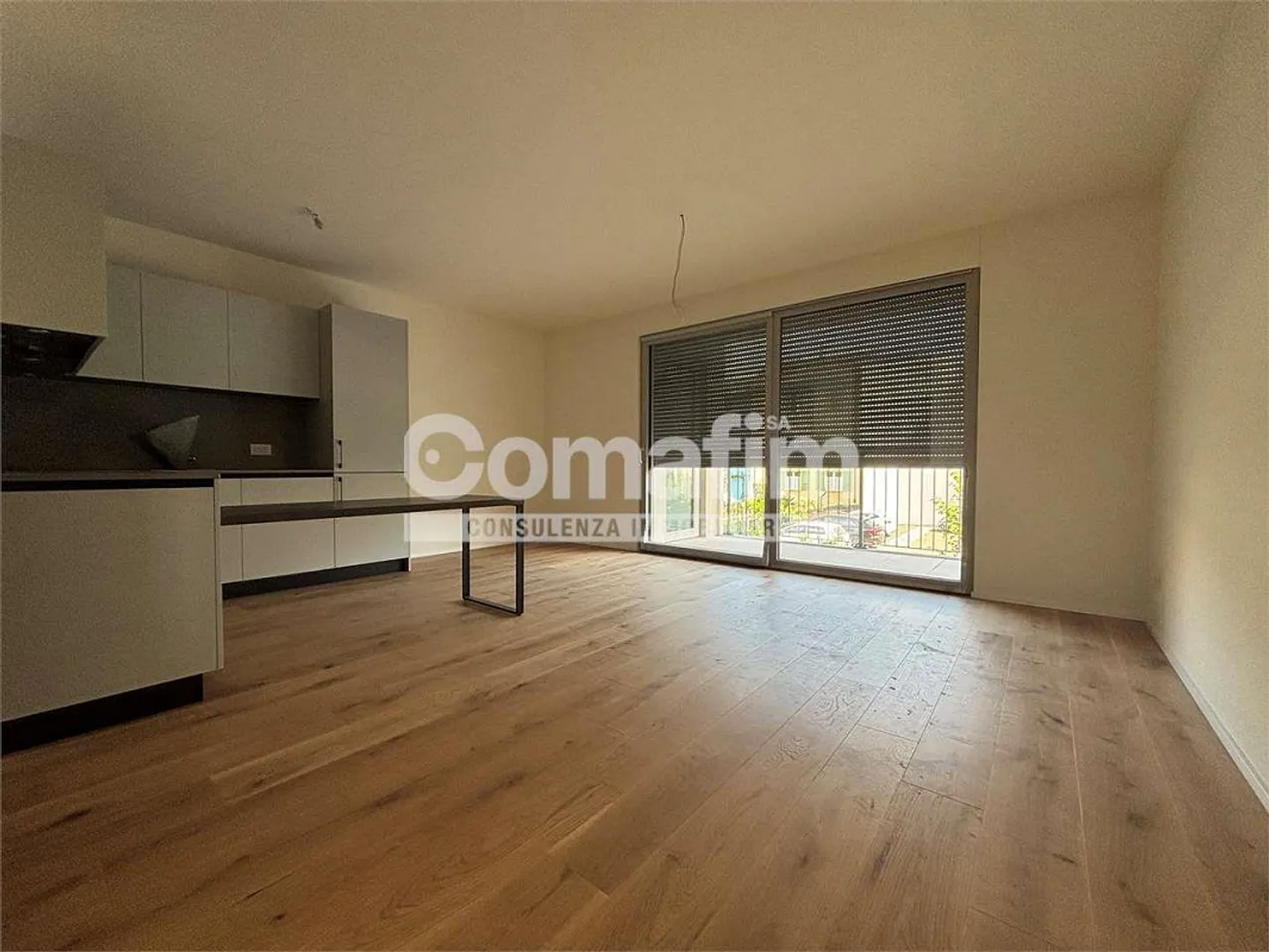 Chiasso: 2.5 rooms on the 1st floor - Modern with terrace - Photo 2 of 13