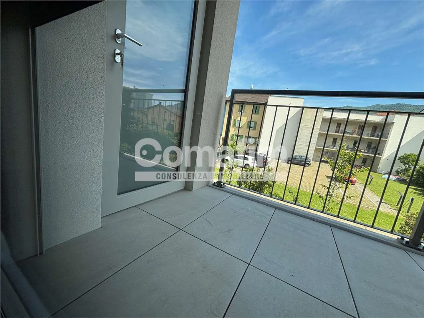 Chiasso: 2.5 rooms on the 1st floor - Modern with terrace - Photo 6 of 13