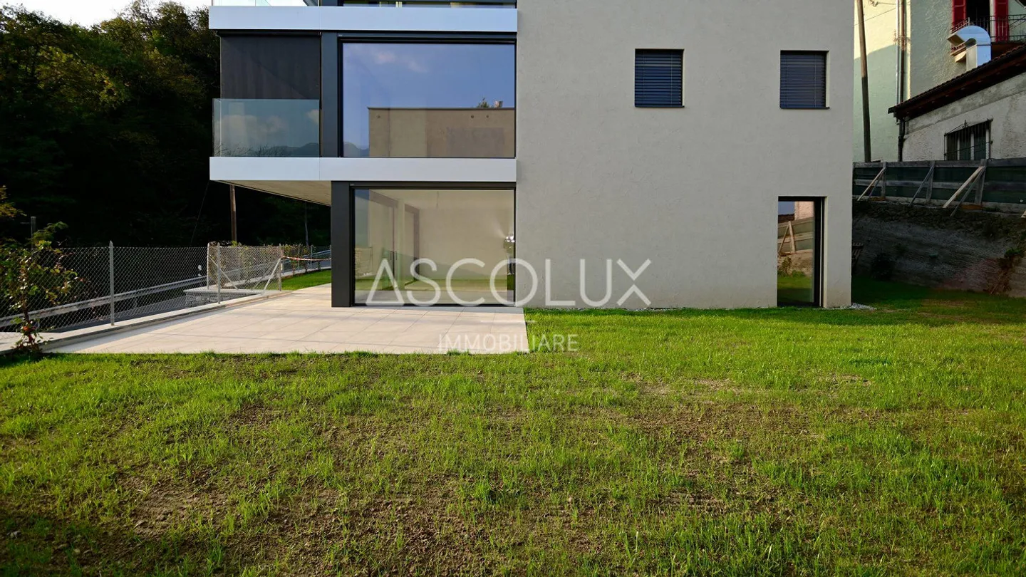 Appartamento giardino 3,5 locali pronto per essere abitato in una posizione soleggiata e tranquilla - Foto 9 di 16