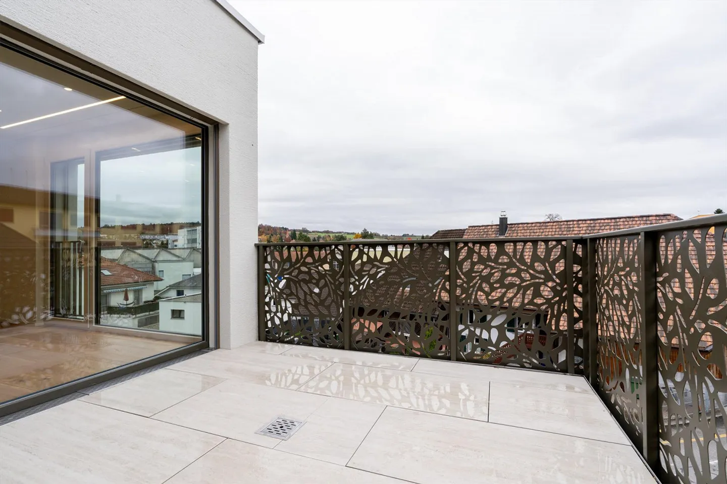 Neubau: Schöne 4.5-Zi.-Wohnung (2. OG) mit viel Wohnqualität - Foto 2 von 14