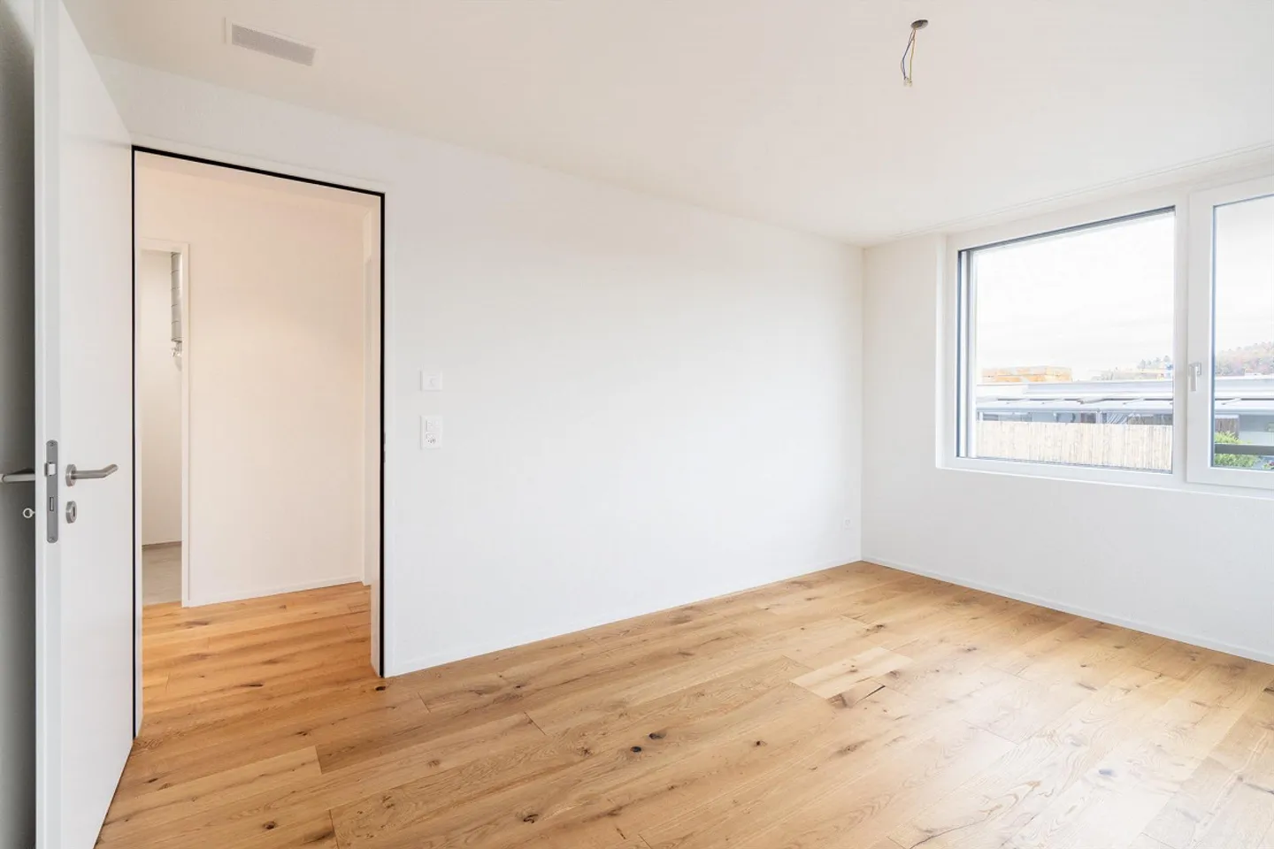 Neubau: Schöne 4.5-Zi.-Wohnung (2. OG) mit viel Wohnqualität - Foto 11 von 14