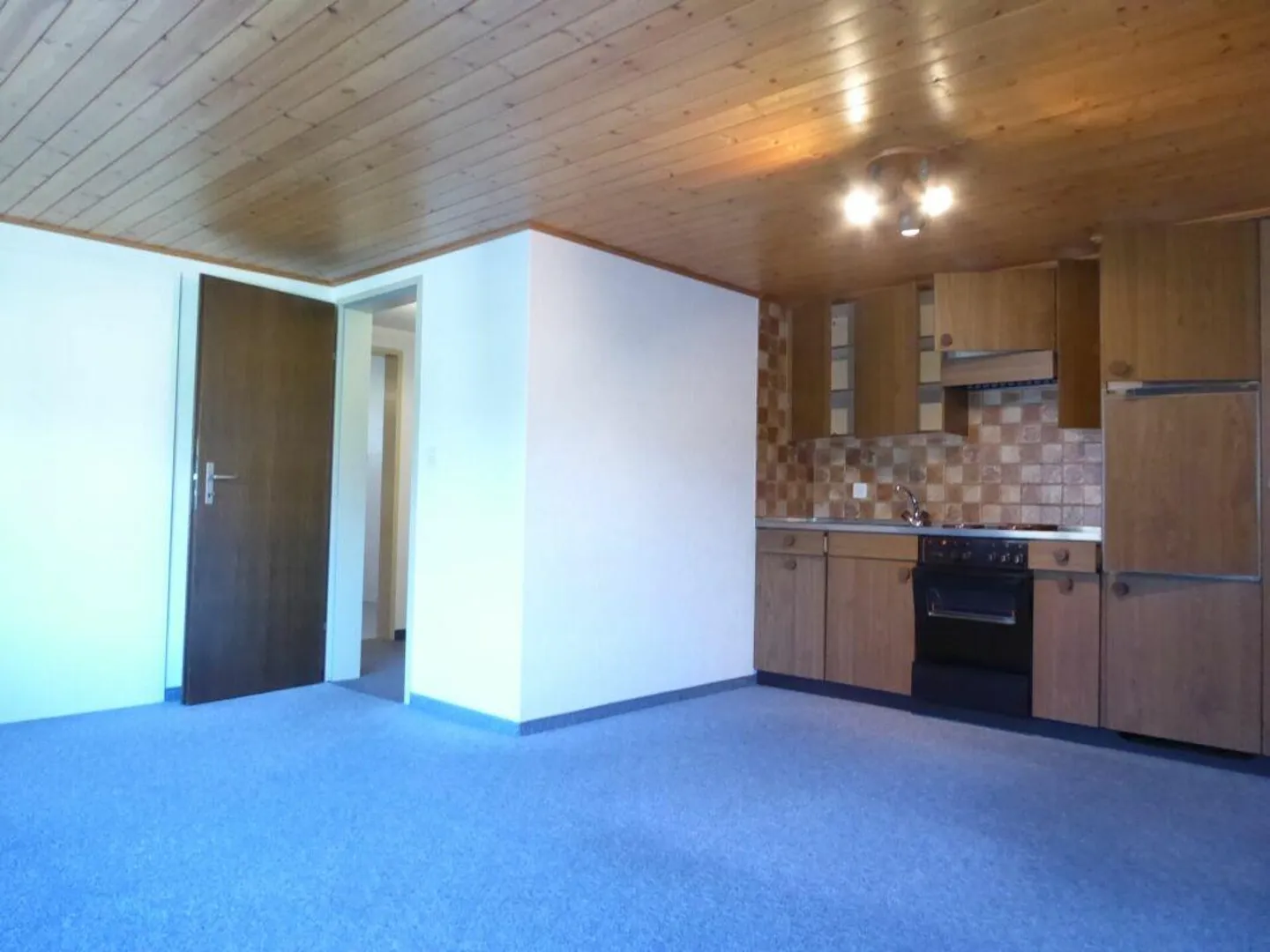 Detached 6 1/2-room single-family house in a child-friendly location - Photo 15 of 25