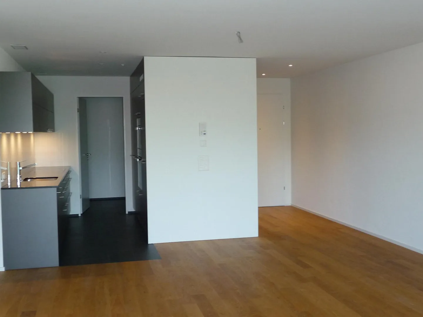 3.5-room apartment with large outdoor area - Photo 2 of 6