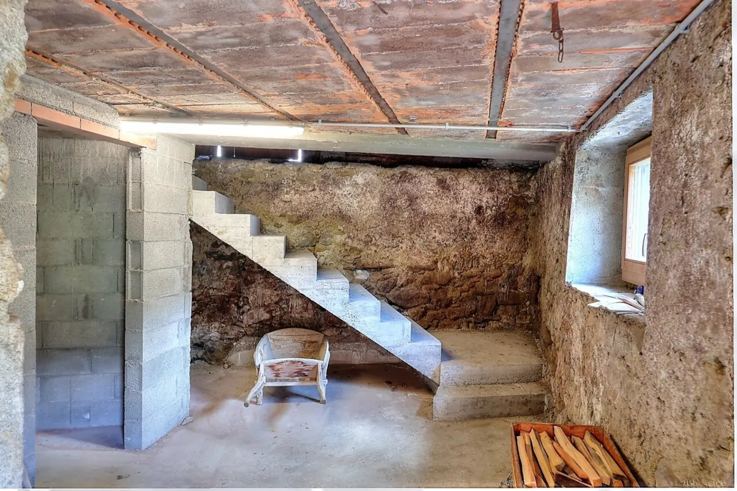 In the heart of the village, great potential for this barn to renovate - Photo 7 of 11