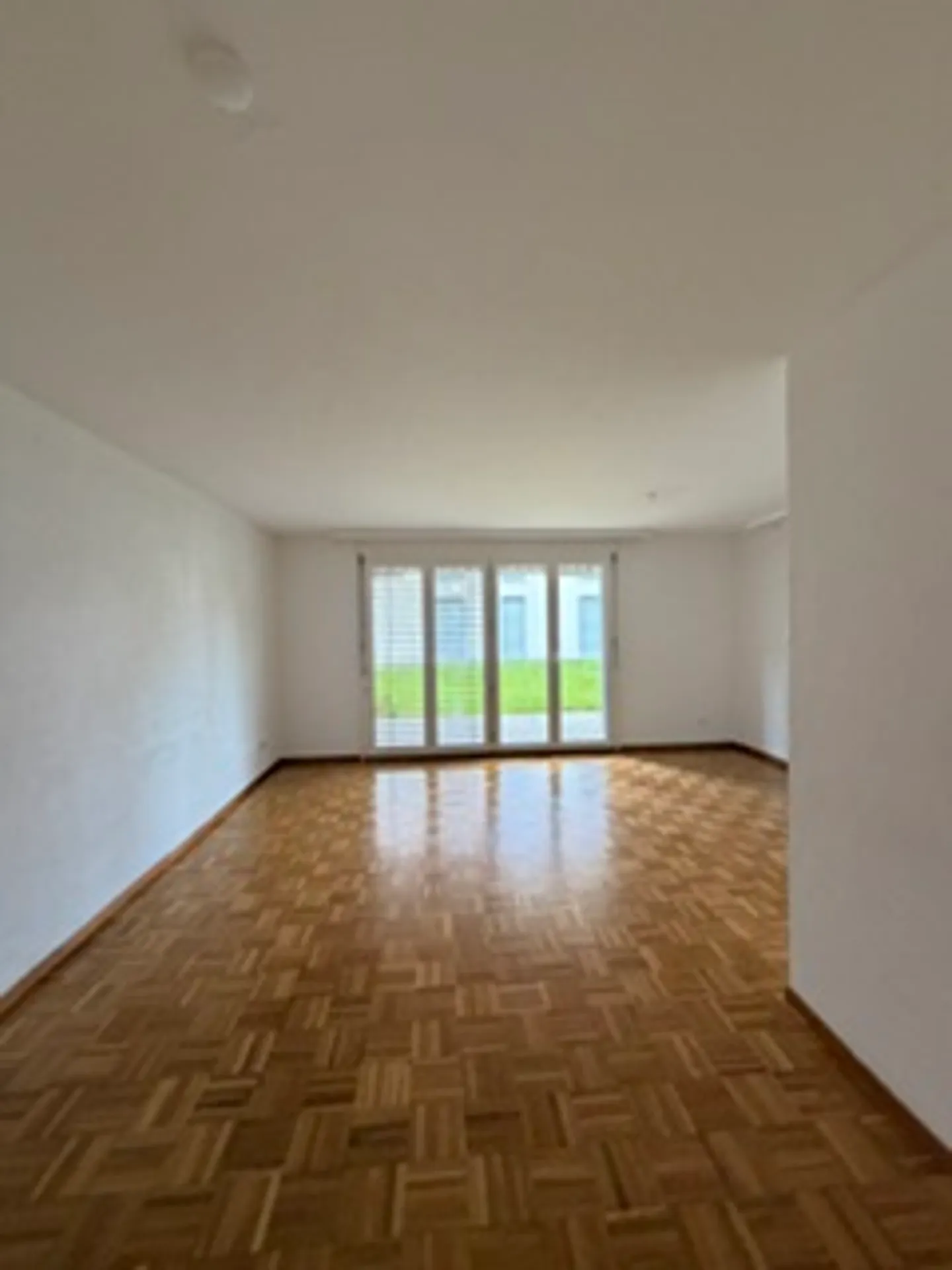 4.5 Room Apartment - Photo 8 of 11