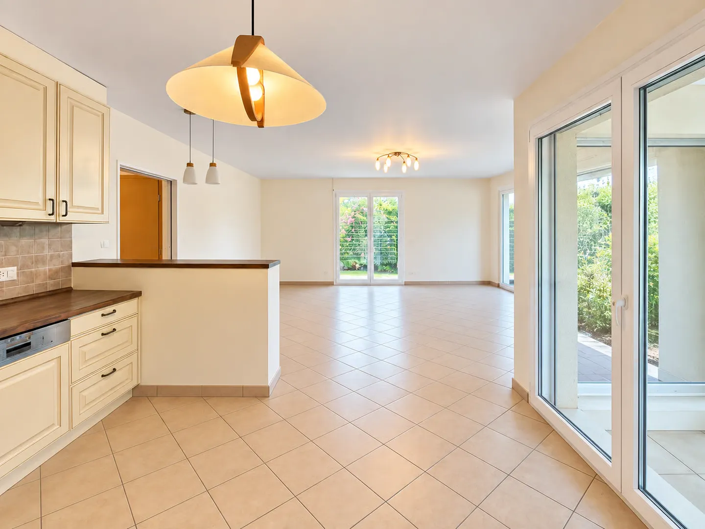 A rare apartment in the heart of Founex - Photo 2 of 22