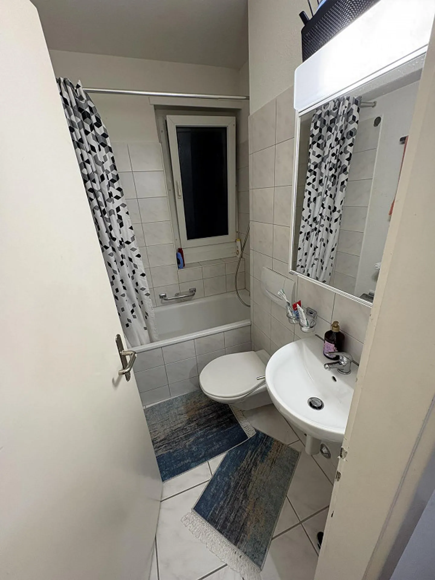 WG Room in Zurich, Top Central - Photo 6 of 6