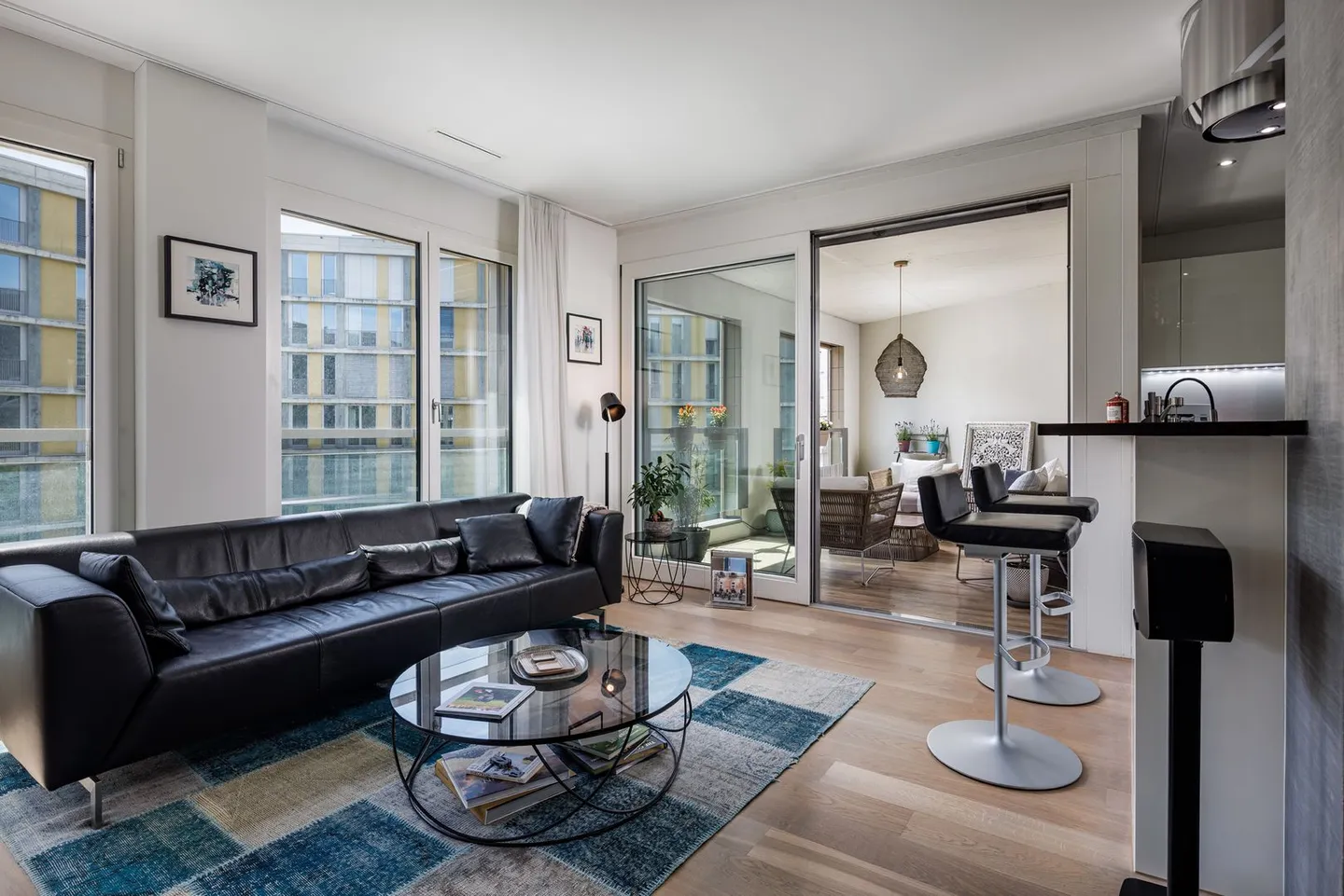 Appartement moderne à Zürich-Ouest - Photo 2 sur 14