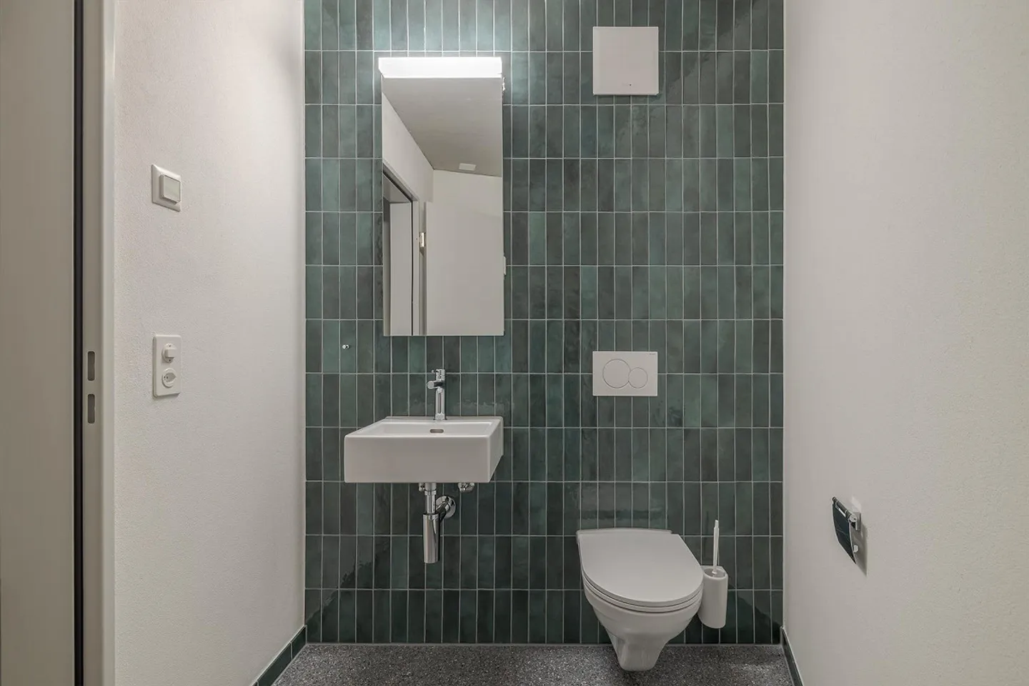 3.5 Room Apartment in Biel - Photo 5 of 13