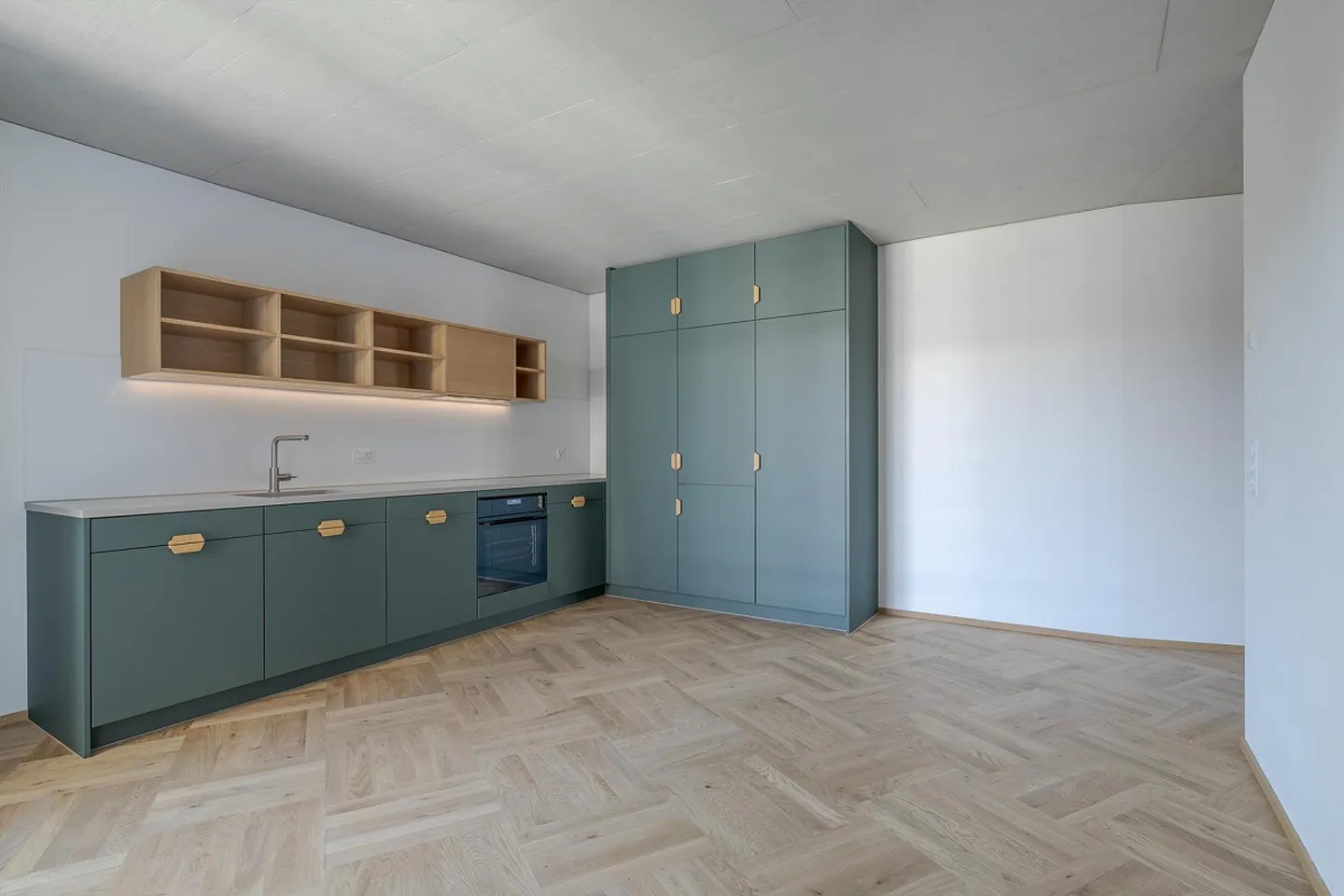 3.5 Room Apartment in Biel - Photo 10 of 13
