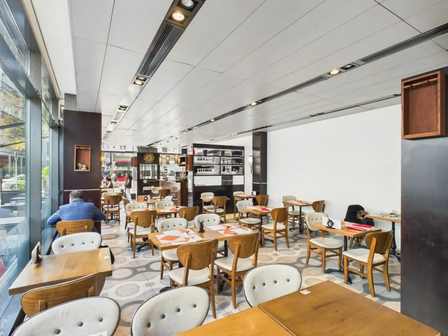 Charming Italian Restaurant - Photo 5 of 10