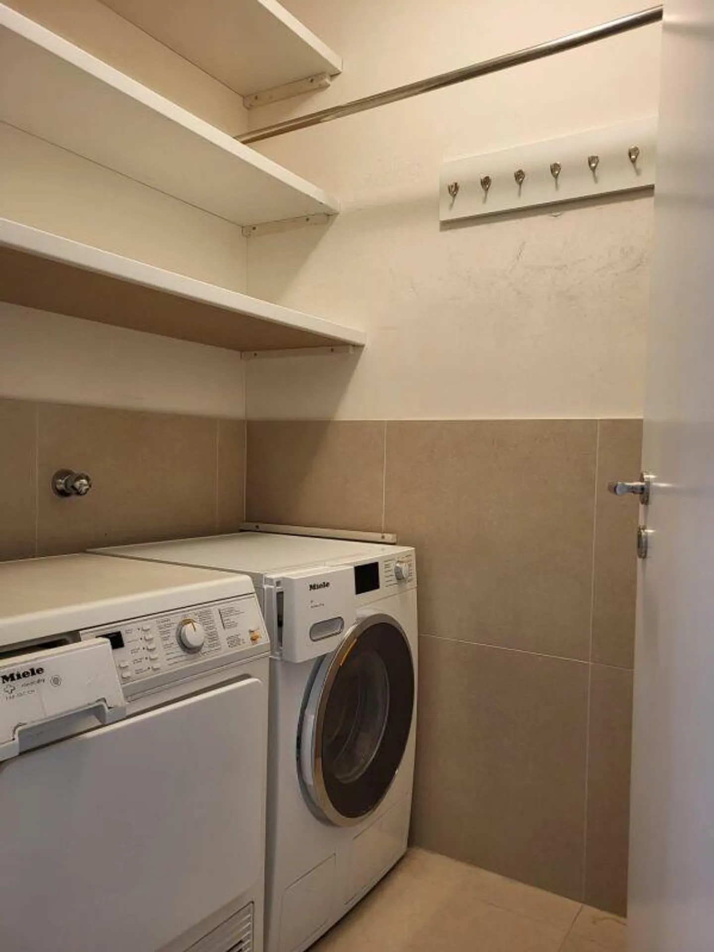 Appartement de haute qualité dans le meilleur emplacement directement au golf - Photo 15 sur 23