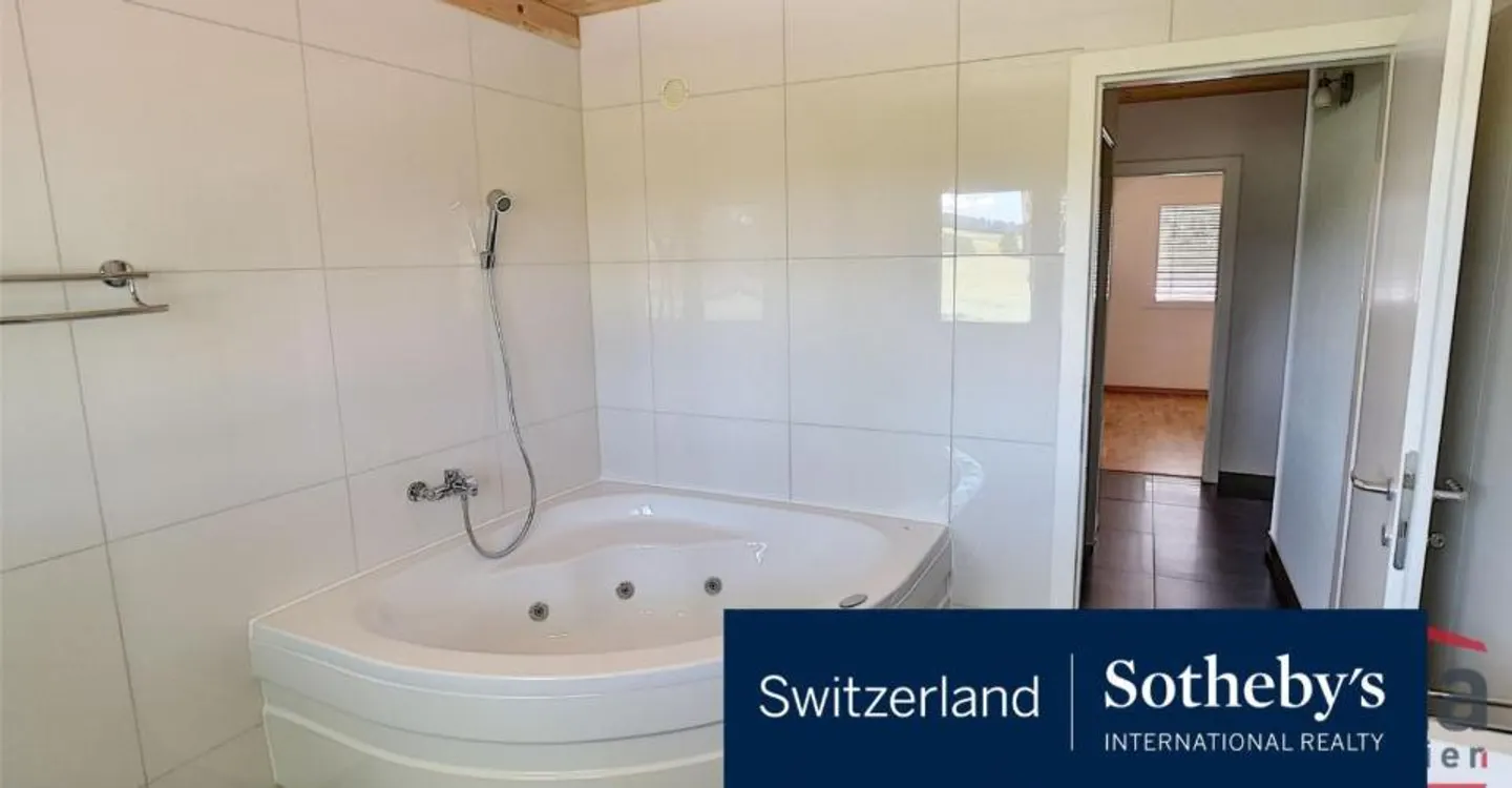 Edificio redditizio a Marly - 3 appartamenti con piscina - Foto 4 di 9