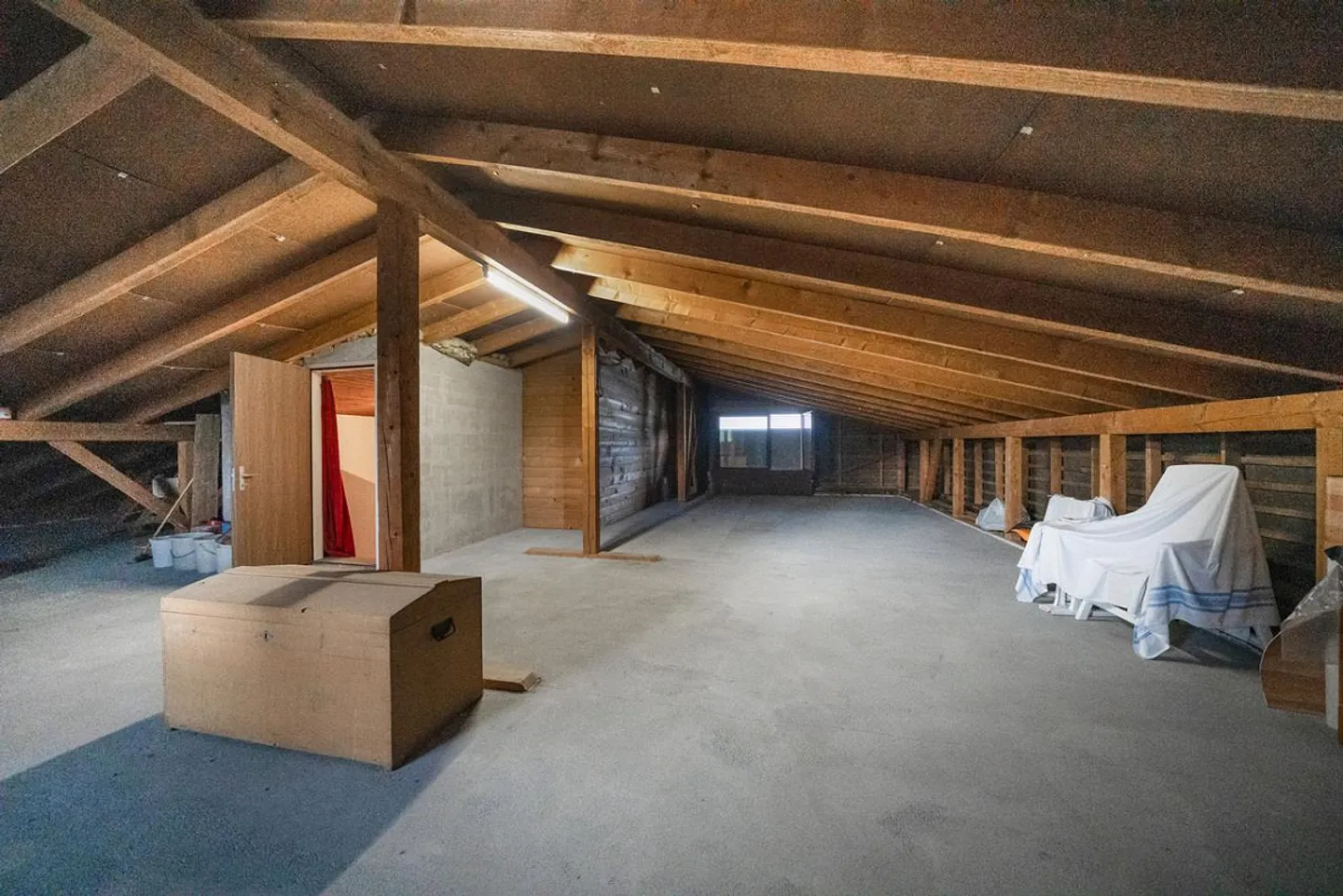 Casa unifamiliare indipendente con grande potenziale - Foto 10 di 11
