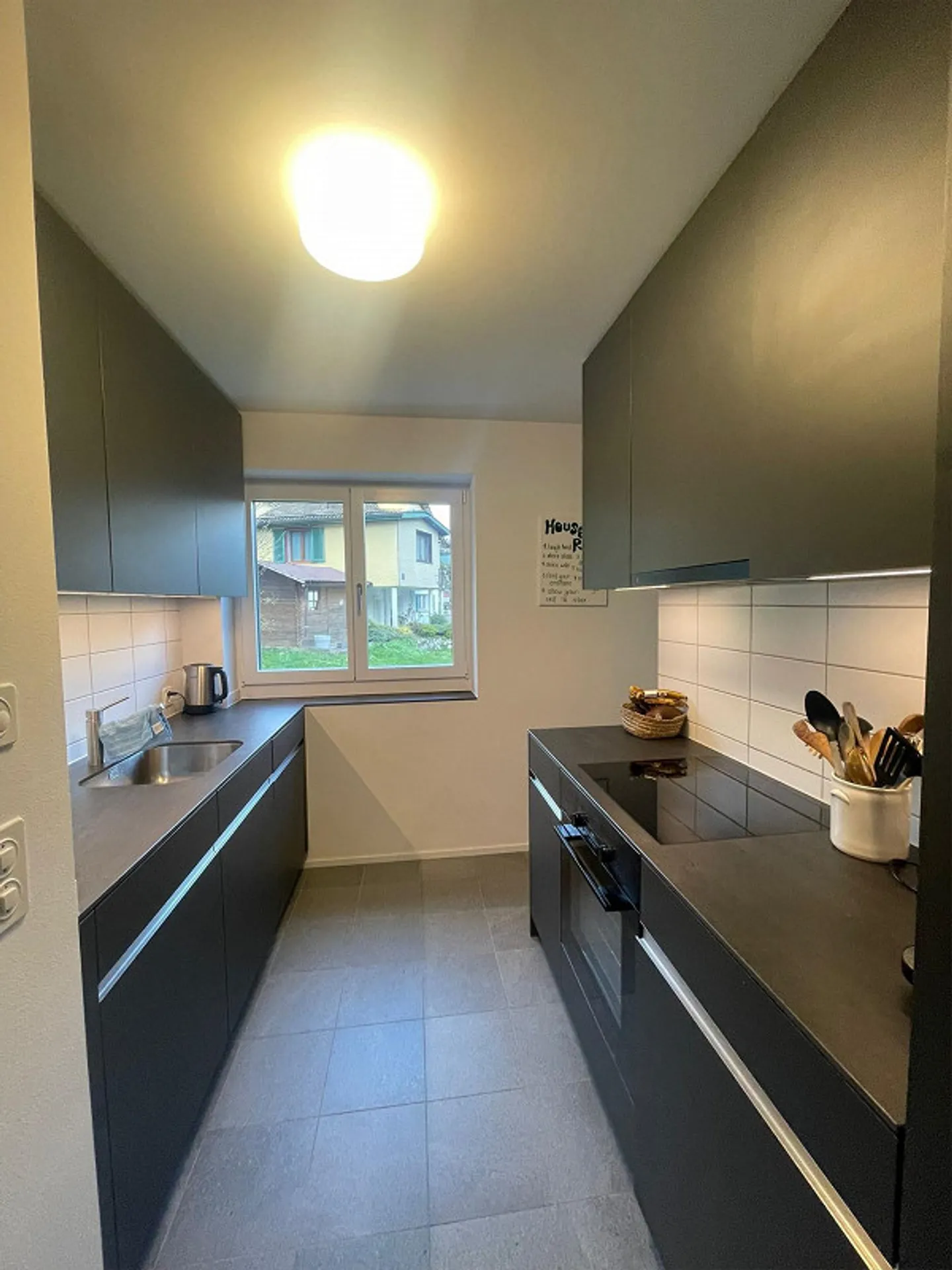 Appartement 3.5 pièces à Ennetbaden dans un endroit calme - Photo 1 sur 7