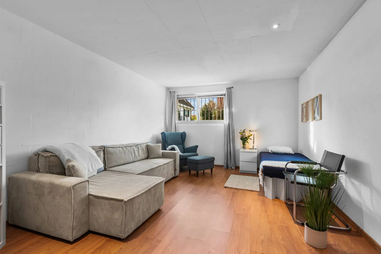 Detached single-family house in a family-friendly location! - Photo 13 of 15