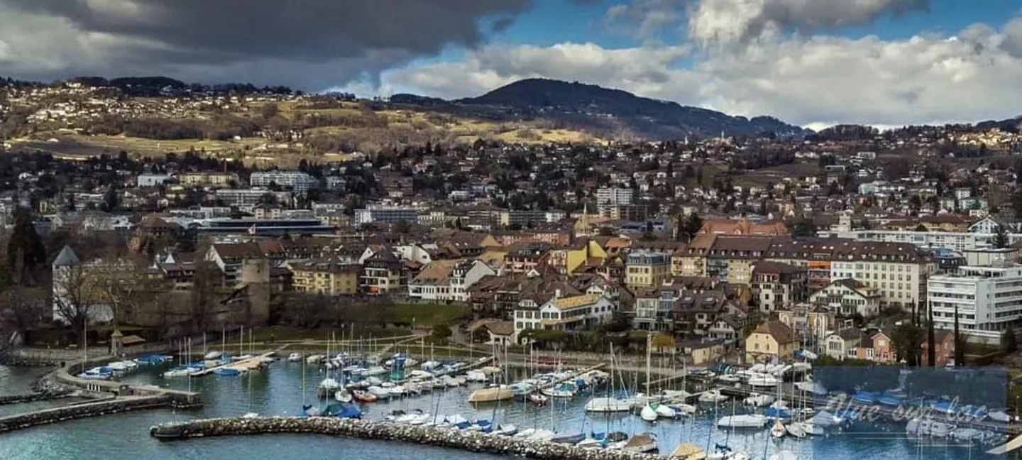 Neue Villa mit Schwimmbad - Foto 5 von 8