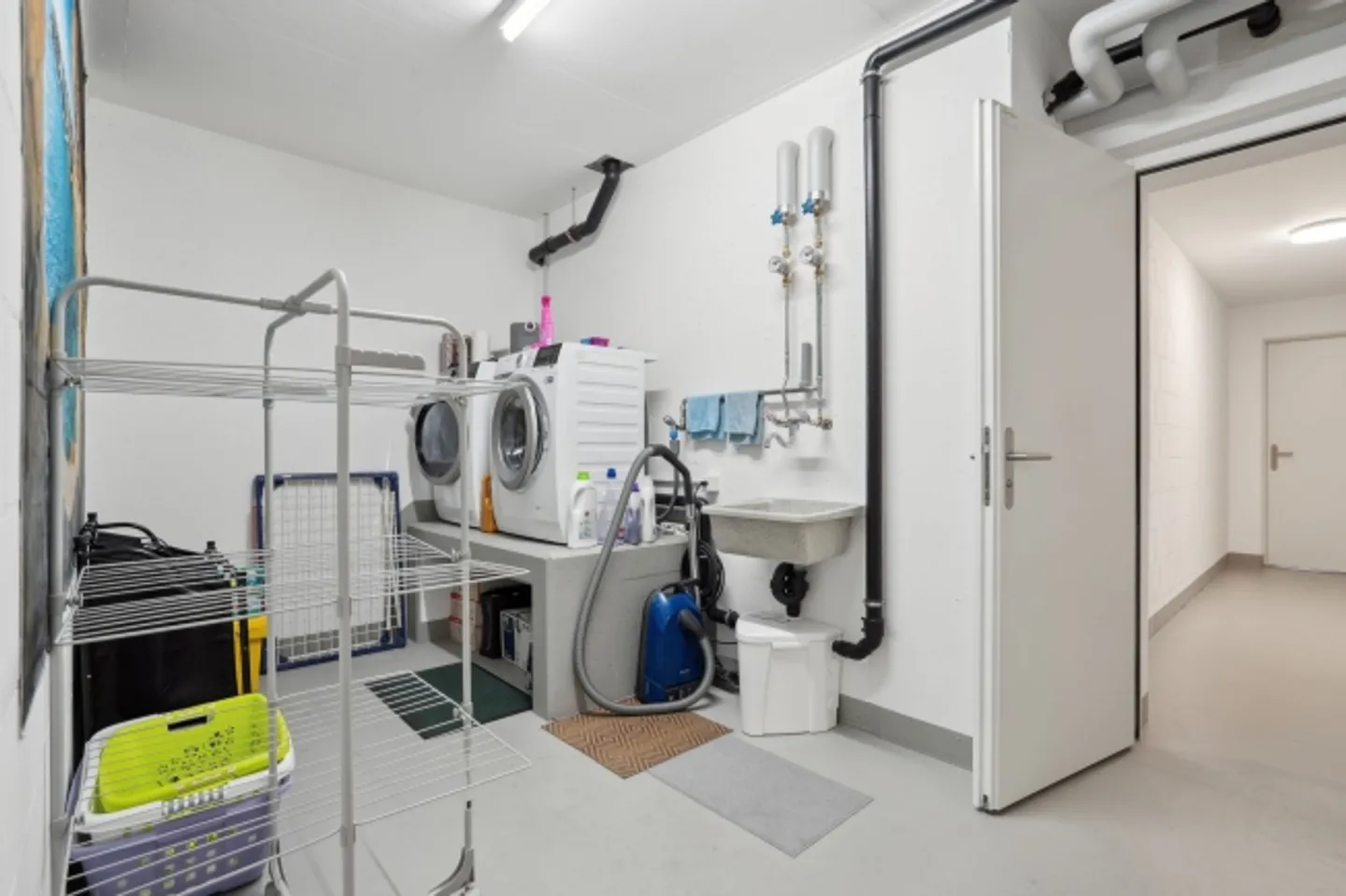 Modern 3.5-room apartment in Wohlen - Photo 10 of 13