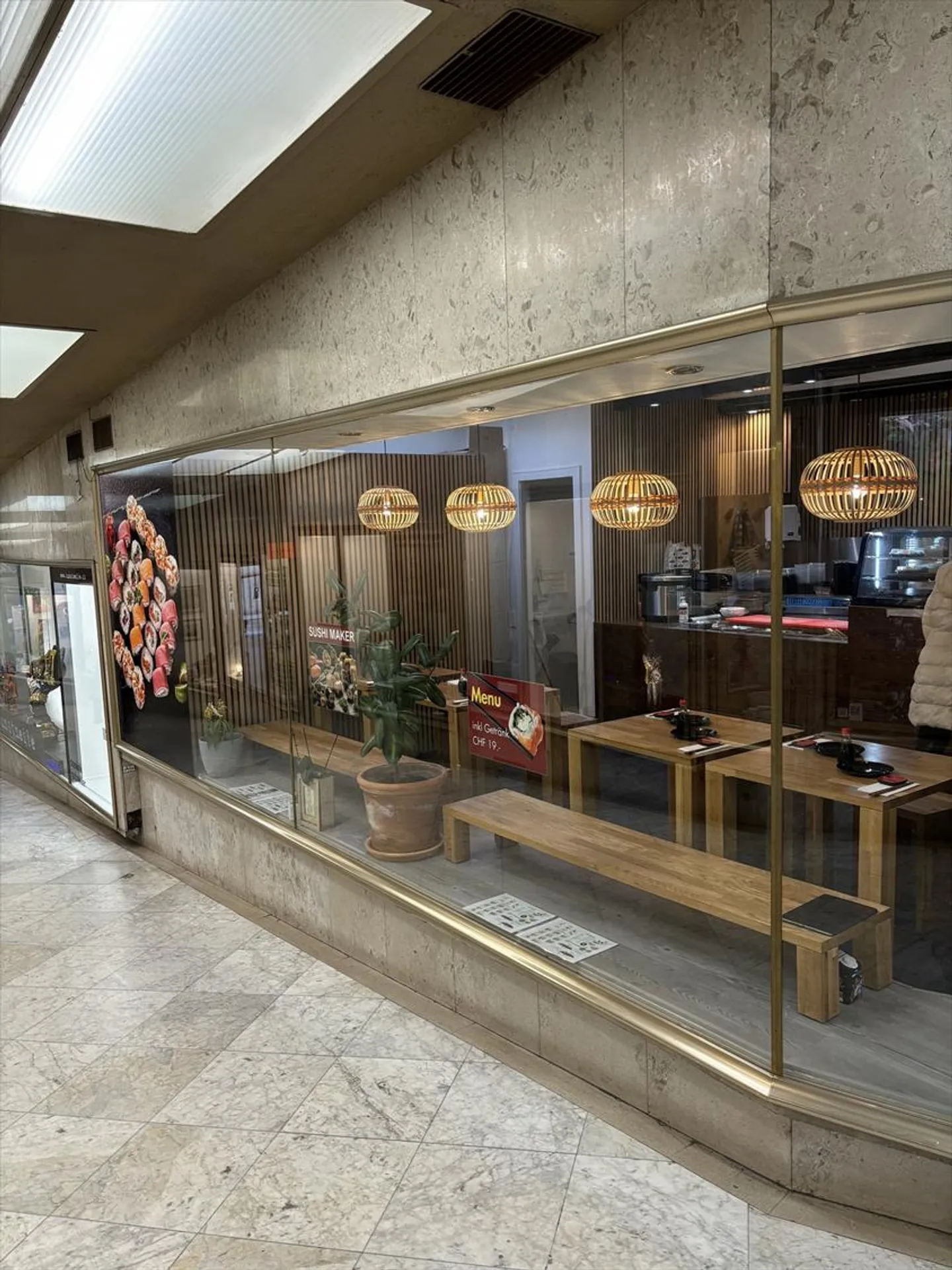 Shop for rent - Photo 5 of 7