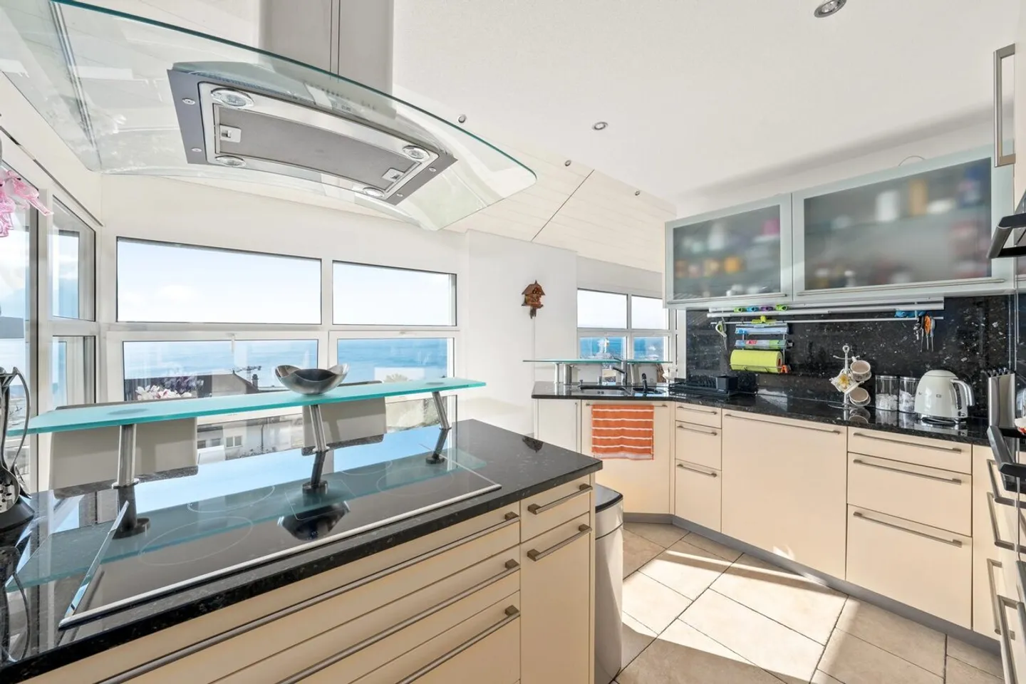 Opportunité à ne pas manquer? Appartement en duplex de 6,5 pièces au dernier éta - Photo 7 sur 11