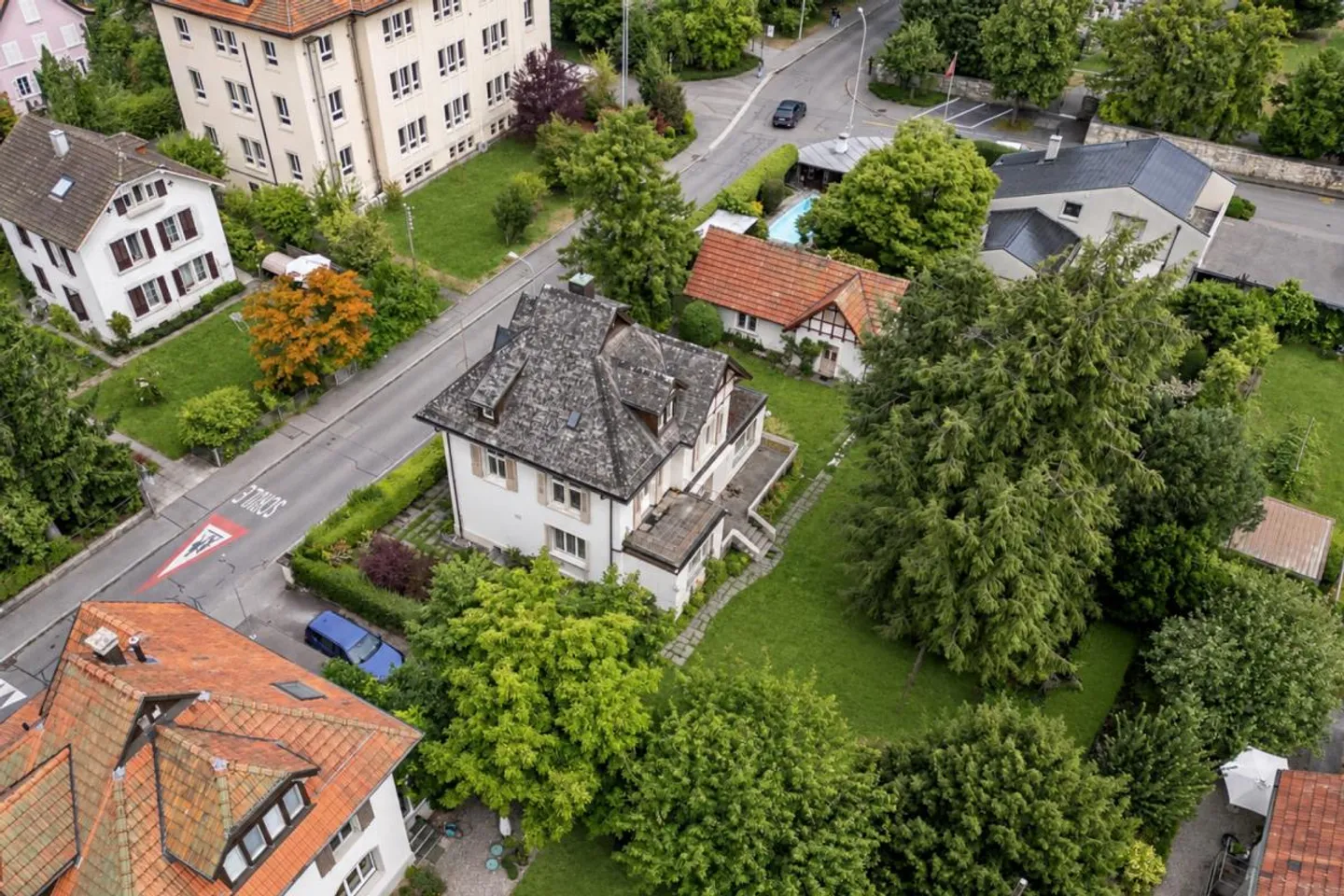 Central living, enjoy Aarau: Discover your new home - Photo 5 of 11
