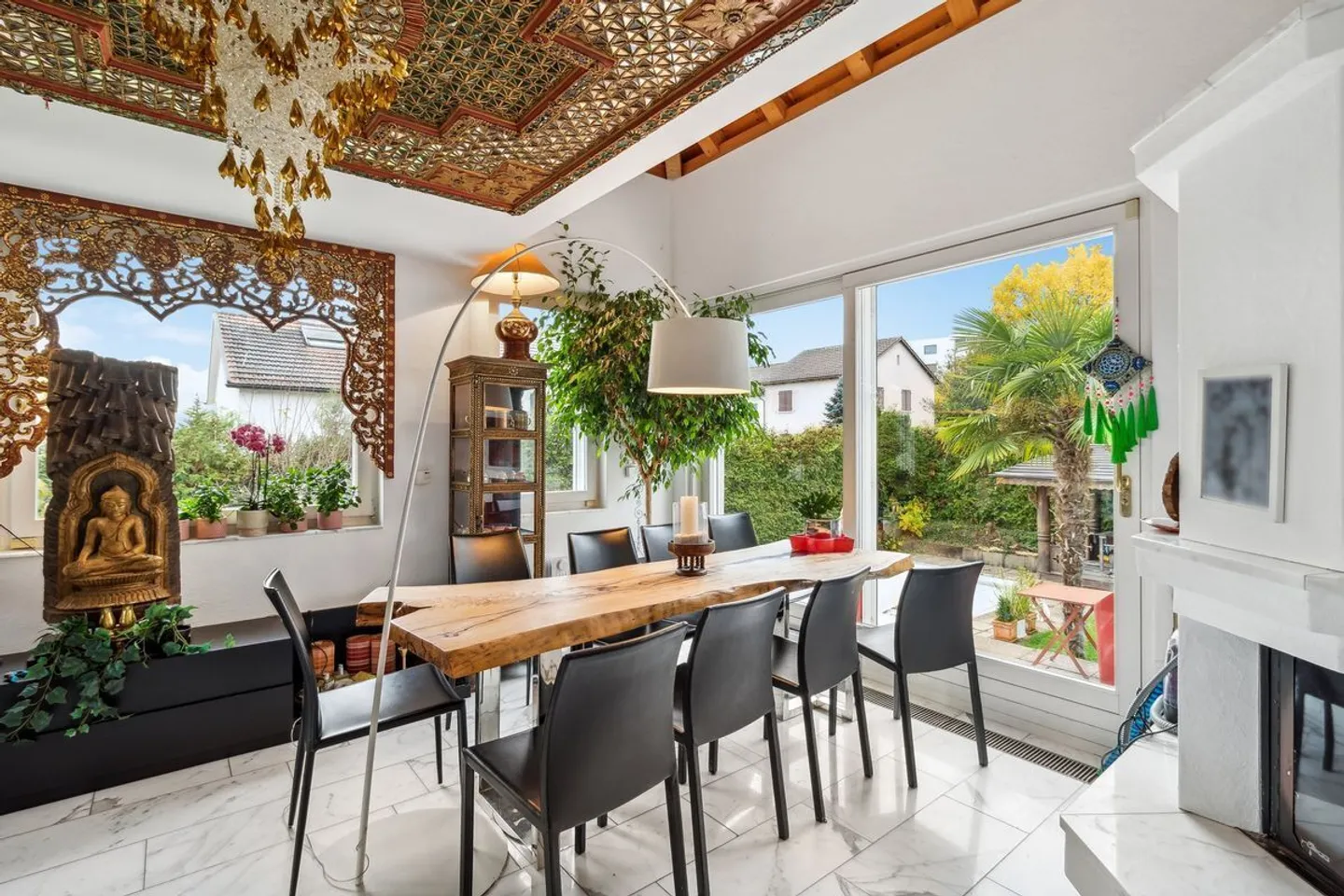 Elegantes Einfamilienhaus mit Pool - Foto 5 von 13